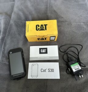 CAT S30 schwarz 8GB 4,5″ Farmers, Builders robuster Touchscreen Smartphone gebraucht