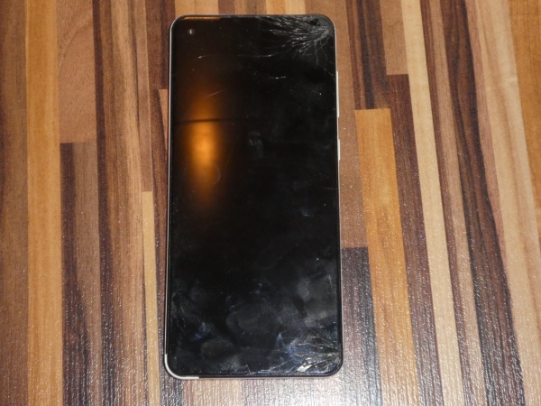 Samsung Galaxy A21s Handy Smartphone – Display beschädigt –