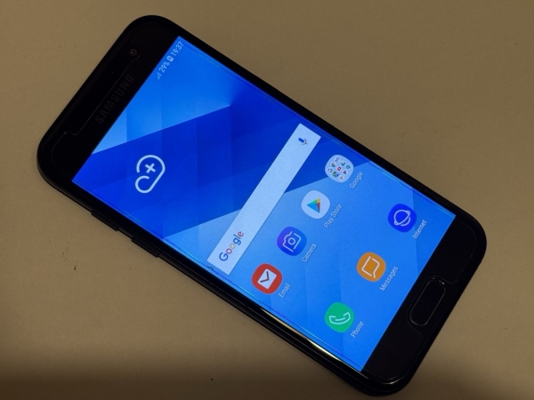 Samsung Galaxy A3 (2017) Modell SM-A320F – (entsperrt) – Smartphone Angebot lesen