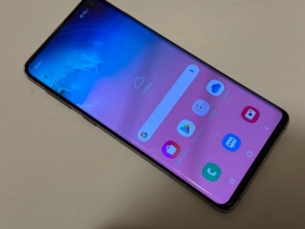 Samsung Galaxy S10 G973F – 128GB Smartphone Schaden als Ersatzteil oder Reparatur.