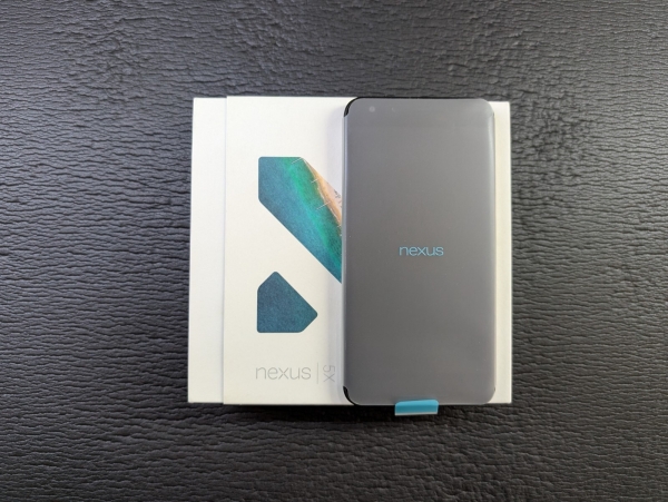 LG Nexus 5X | Google Android Smartphone | 32GB | 5,2″ | Carbon Black | H791