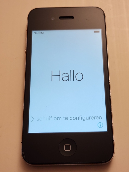 Apple iPhone 4s schwarz 8GB gesperrt für O2 Smartphone (Ref 5816)