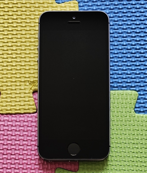 iPhone 5s, Space Grau – Modell A1457