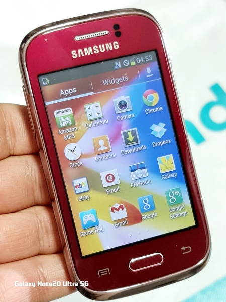 Samsung Galaxy Young GT-S6310N (entsperrt) 4GB Smartphone Top Zustand