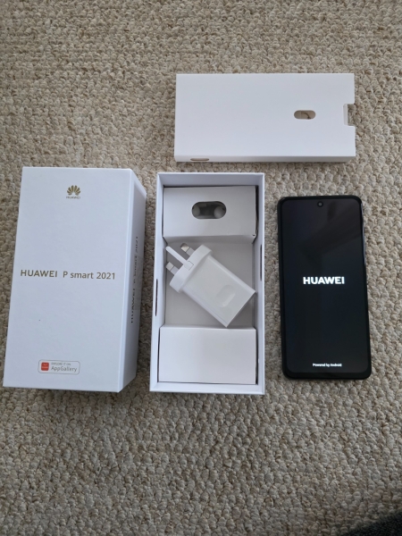 Huawei P Smart (2021) 128GB Midnight Black entsperrt Smartphone mit Dual SIM