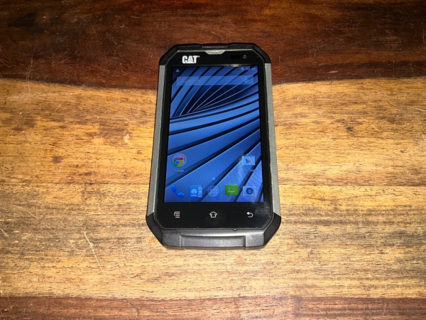 CAT B15Q 4,0″ robustes Smartphone entsperrt schwarz