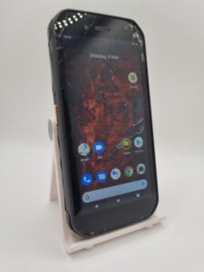 CAT S42 schwarz entsperrt Dual Sim 32GB 3GB 5,5″ robust Android Smartphone gesprungen