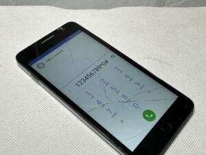 Defektes Alcatel One Touch Pop Star 5022X Smartphone Defekt