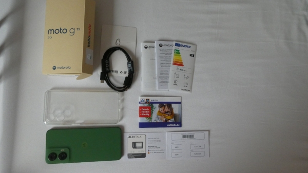 Motorola Smartphone G 35 wie neu, leaf grün, mit Garantie seit 01.09.2025