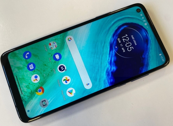 Motorola Moto G8 Smartphone Handy ENTSPERRT XT2045 Android 11 4G LTE 64GB
