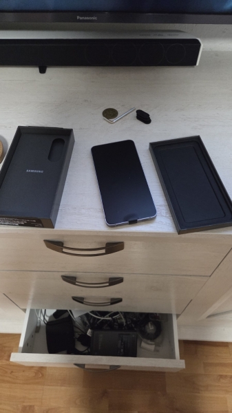 Samsung Galaxy S25 FE 128 GB 5G Smartphone Ohne Simlock