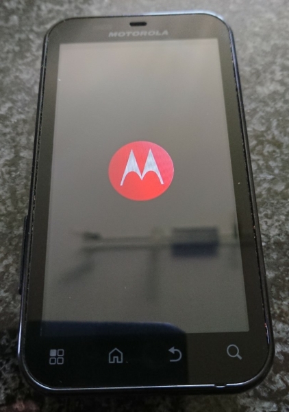 Motorola Smartphone – A953 ohne Ladegerät