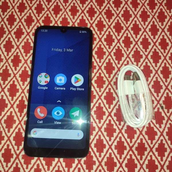 Doro 8200 4G Smartphone 6,1 Zoll blau entsperrt Dsb 0440