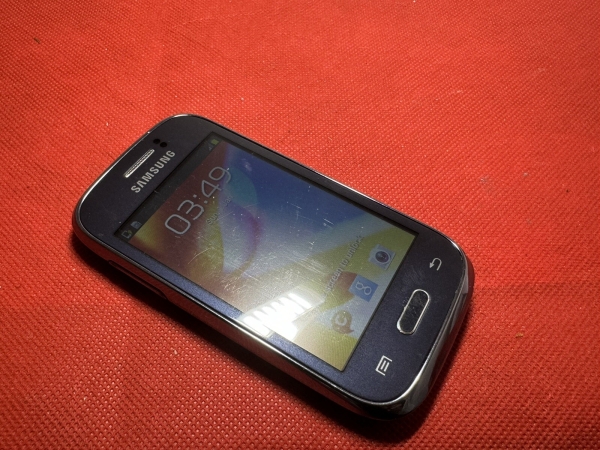 Samsung Galaxy Young GT-S6310N – 4GB – Deep Blue (entsperrt) Smartphone