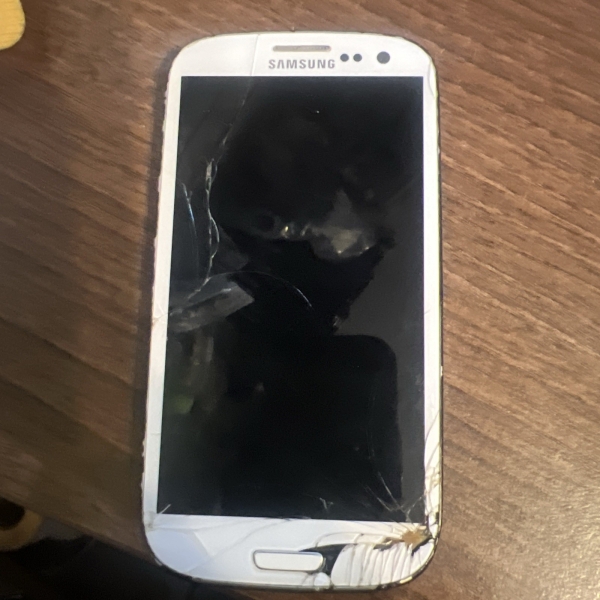 Samsung Galaxy S3 S III weiß Smartphone GT-I9300 Spas