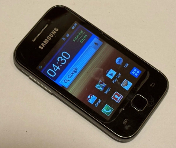 Samsung Galaxy Y S5360 (entsperrt) Smartphone.