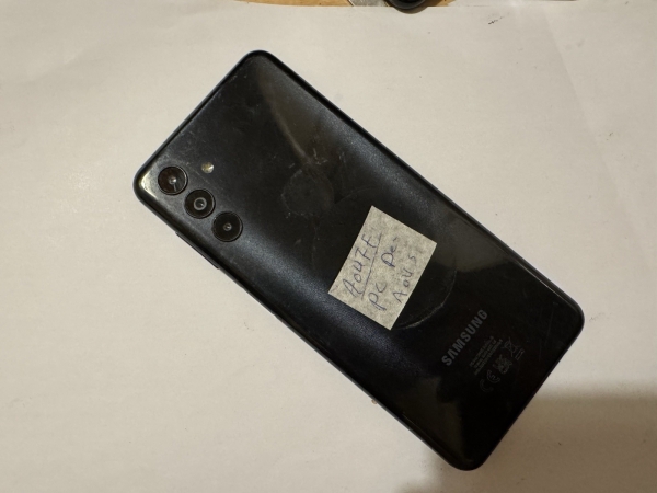 Samsung Galaxy A04s SM-A047F Smartphone Schaden als Ersatzteil oder Reparatur