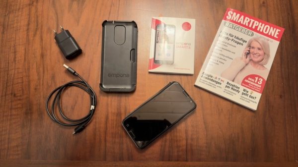 Senioren Smartphone Emporia SMART 5, 32 GB, Schwarz