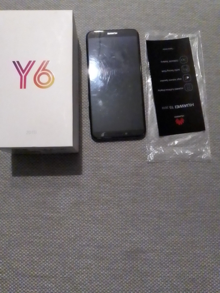 Smartphone Huawei Y6 2018mit OVP