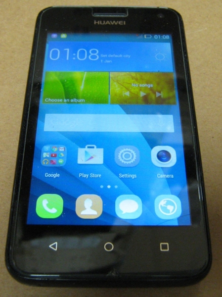 Huawei Y360 schwarz (entsperrt) 4GB Android Smartphone in gutem und sauberem Zustand