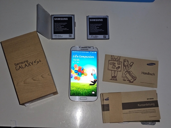 Samsung  Galaxy S 4 (GT-19505) Ohne Simlock Smartphone