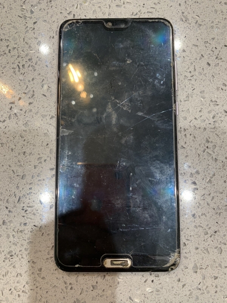 Huawei P20 Pro 128GB Smartphone – BESCHÄDIGT