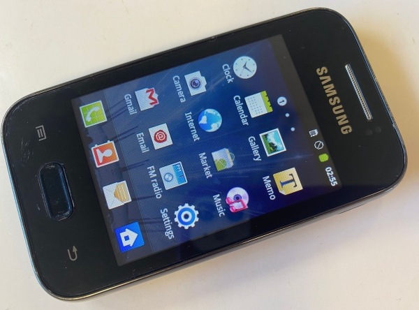 Samsung Galaxy Y Young (GT-S5363) Smartphone Handy (Entsperrt) Grau Kompakt!