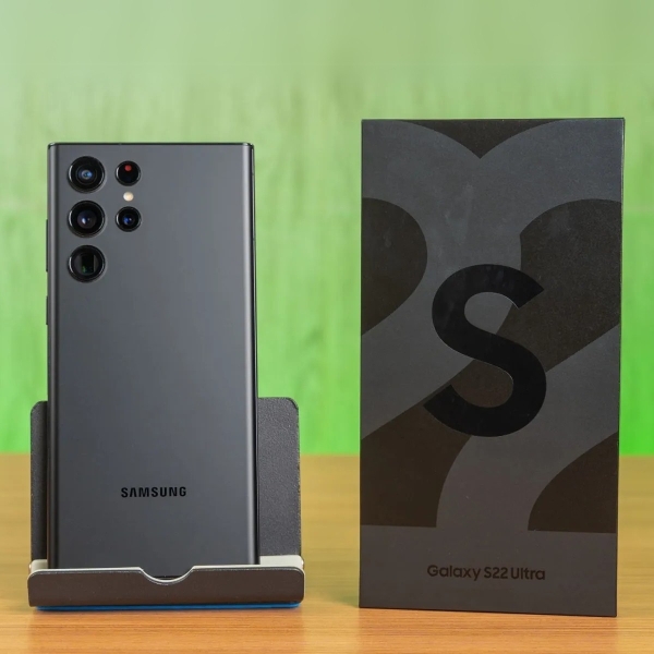 Neu Samsung Galaxy S22 Ultra 5G S908U Ohne Vertrag Smartphone 128GB/256GB/512GB