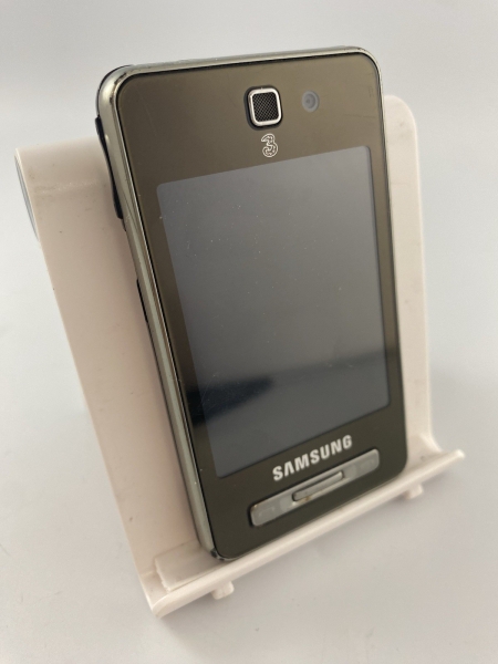 Samsung F480 Tocco Black Three Network 232MB 2,8″ 5MP Touchscreen Smartphone