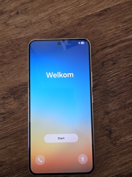 Orginal Samsung Galaxy S22 Phantom White 128GB Smartphone