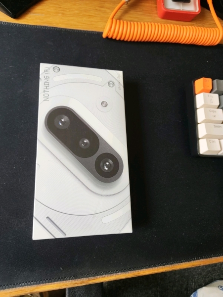 Nothing Phone (3a) 5G Smartphone 256GB, 12GB RAM, Dual-SIM, weiß