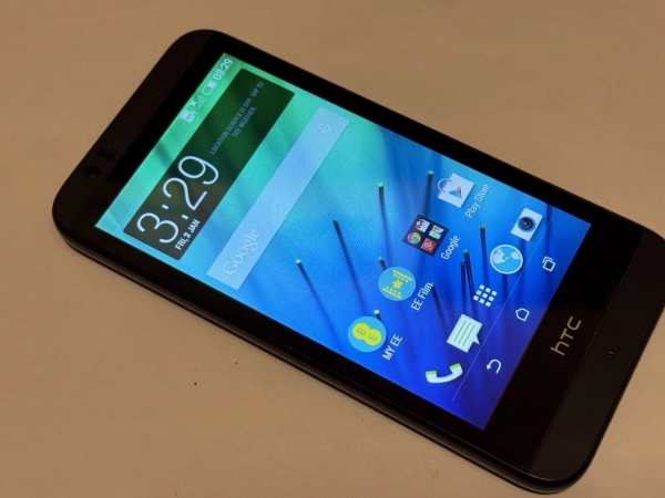 HTC Desire 150 schwarz 8GB – (entsperrt) Smartphone