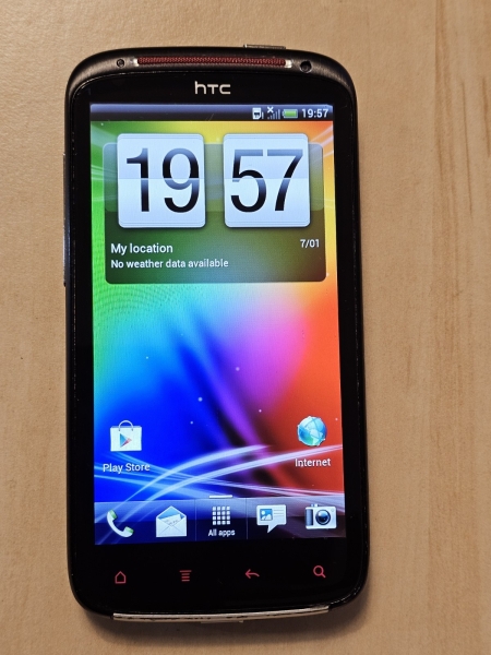 HTC Sensation XE Smartphone mit BeatsAudio entsperrt schwarz