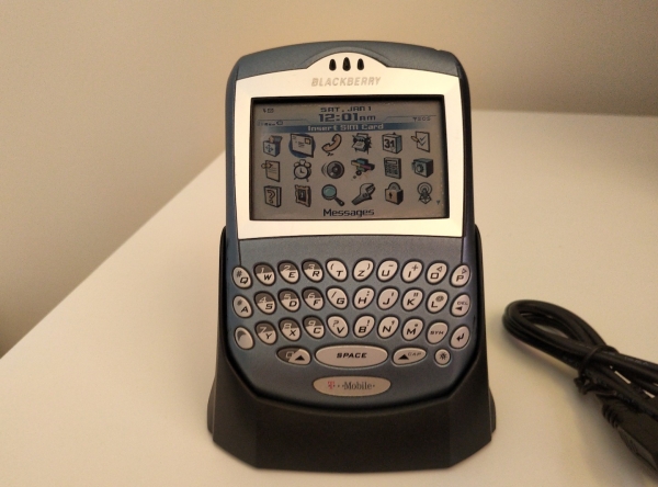 SELTEN QWERTZ BlackBerry 7290 Satin Blue entsperrt Smartphone Sammlerstück Handy