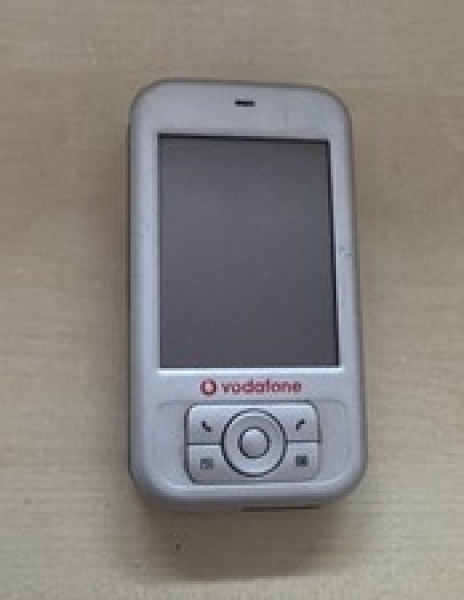 HTC Magician Vodafone VPA Compact PM10B GSM Windows Mobile Smartphone Pocket PC