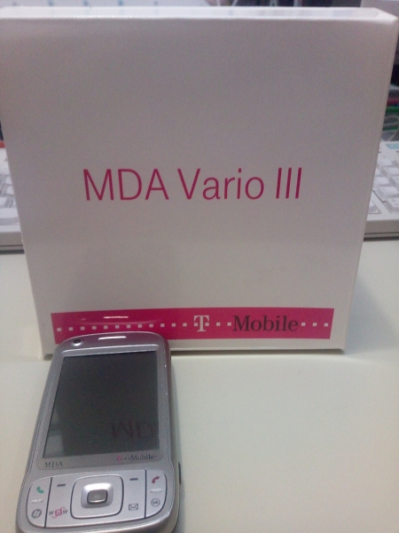 HTC MDA Vario 3 (Ohne SIM-Lock) Smartphone 3MP Wlan Touch GPS QWERTZ 3G TOP