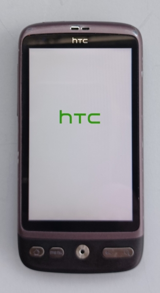HTC Desire (A8181) installiert mit CyanogenMod/Android + 1 extra Akku