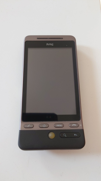 HTC Hero 100 Smartphone (entsperrt) – schwarz (lokal – UK, Asien)