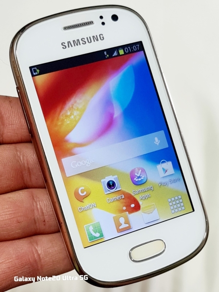 Samsung Galaxy Fame GT-S6810P entsperrt Smartphone Top Zustand Wid Chargr