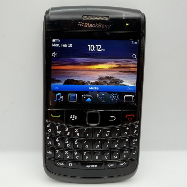 BlackBerry Bold 9780 Smartphone Handy ENTSPERRT QWERTY Tastatur – Guter Zustand