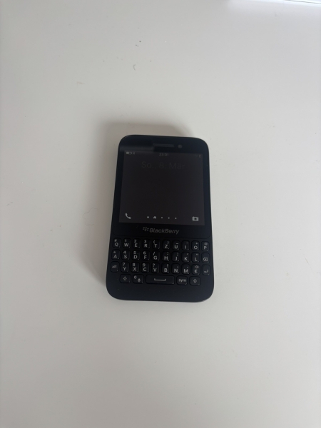 BlackBerry  Q5 – 8GB – Schwarz (Ohne Simlock) Smartphone