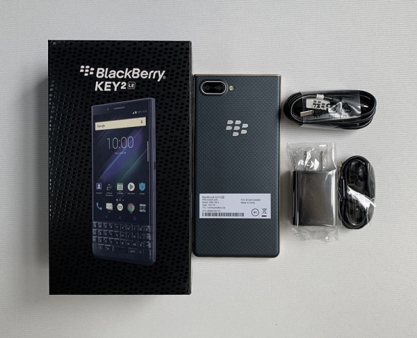 BlackBerry KEY2 LE 32GB+4GB 4G LTE Unlocked Smartphone single card-Black