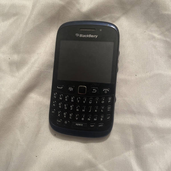 BlackBerry Curve 9320 schwarz entsperrt QWERTY 3G Smartphone – guter Zustand