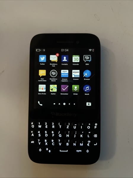 Blackberry Q5 – 8GB – Schwarz – QWERTZ Smartphone Wie Neu