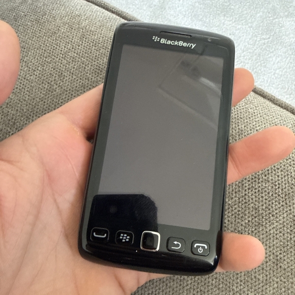 Blackberry 9860 Torch Smartphone voll funktionsfähig einige Kratzer