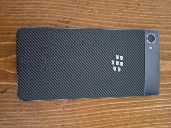 Blackberry Motion Schwarz – Smartphone, Gehäuse aus Glas und Metall, Wasserfest!