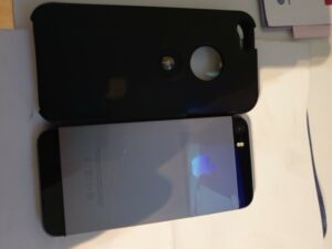 Apple iPhone 5S (ME432B/A) 16GB (entsperrt) GSM Smartphone – Space Grau TOP