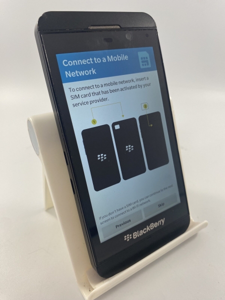 Blackberry Z10 schwarz Vodafone Netz 16GB 4,2″ 8MP 2GB RAM BBOS 10 Smartphone
