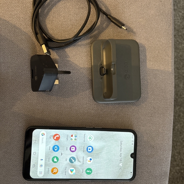 Doro 8100 Graphite 6,1″ 32GB 4G entsperrt