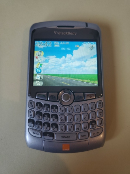 Blackberry Curve 8310 Smartphone silber, entsperrt B88